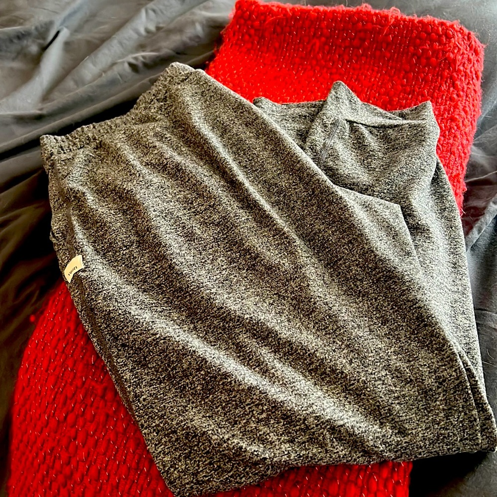 Vuori Performance Jogger / Size Small